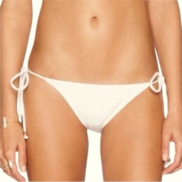 Eberjey So Solid Sadie Bikini Bottoms - Size M - Ecru - NWT - Picture 1 of 4